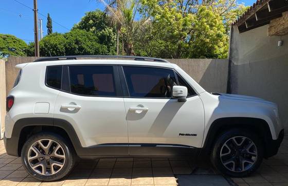 JEEP RENEGADE 1.8 16V FLEX LONGITUDE 4P AUTOMÁTICO